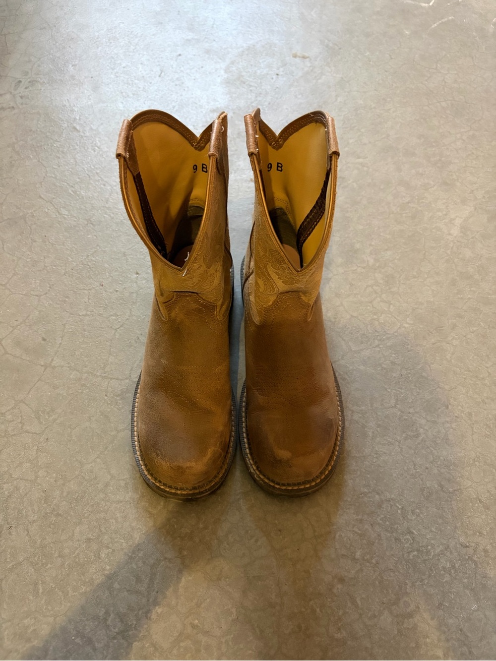Ariat Brown Leather Pull-On boots